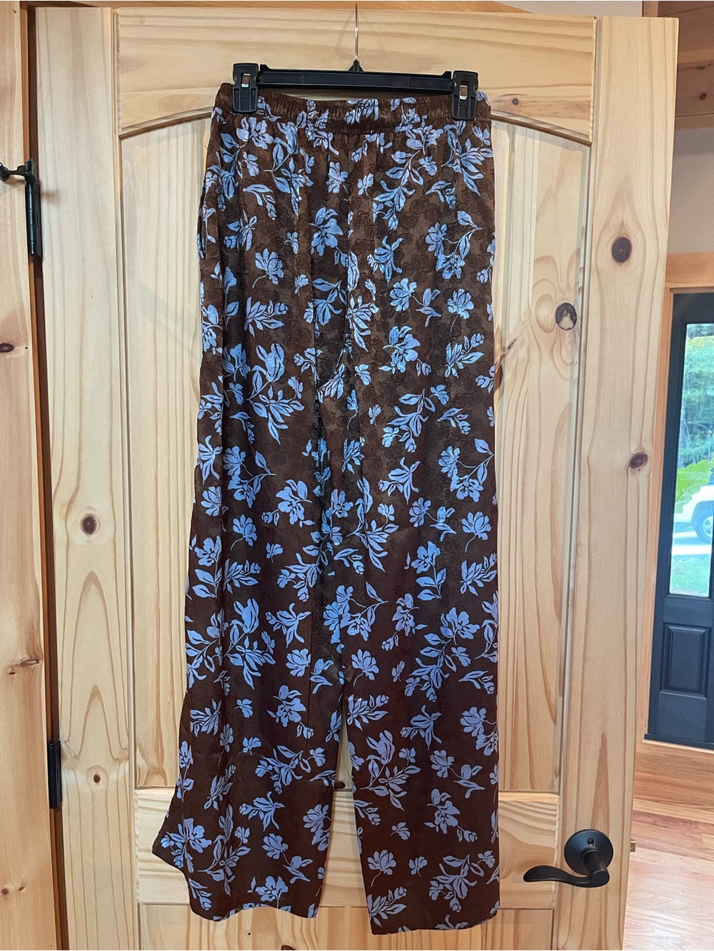 Women’s Brown Wide-Leg Floral Pants with Blue Print